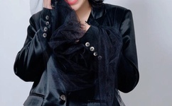 大胆毛茸茸的湿户